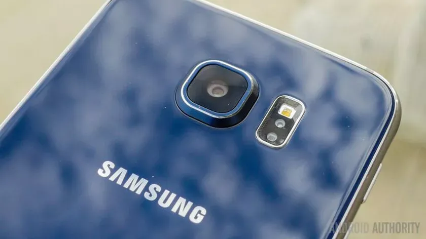 5 lần Samsung hạ cấp dòng Galaxy S