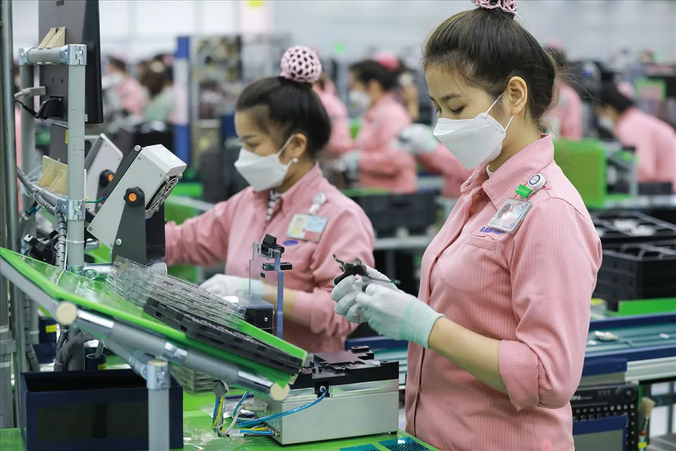Đằng sau việc Samsung chuyển dây chuyền bị thổi thành chuyển nhà máy về Hàn Quốc