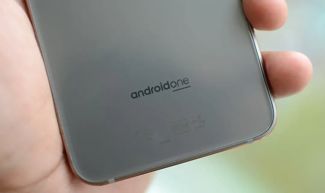 Chuyện gì đã xảy ra với chương trình Android One của Google?