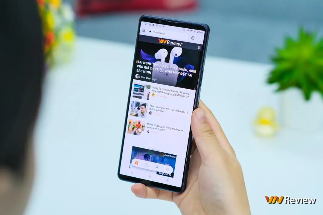 Sony Xperia 1 III giảm giá 8 triệu đồng sau nửa năm