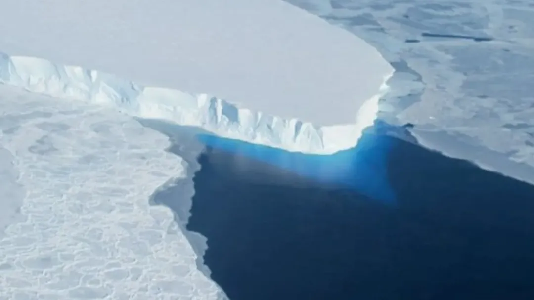 thumbnail - Ship ngay cho Cali: Dưới lớp băng dày của Nam Cực là một tầng chứa nước khổng lồ