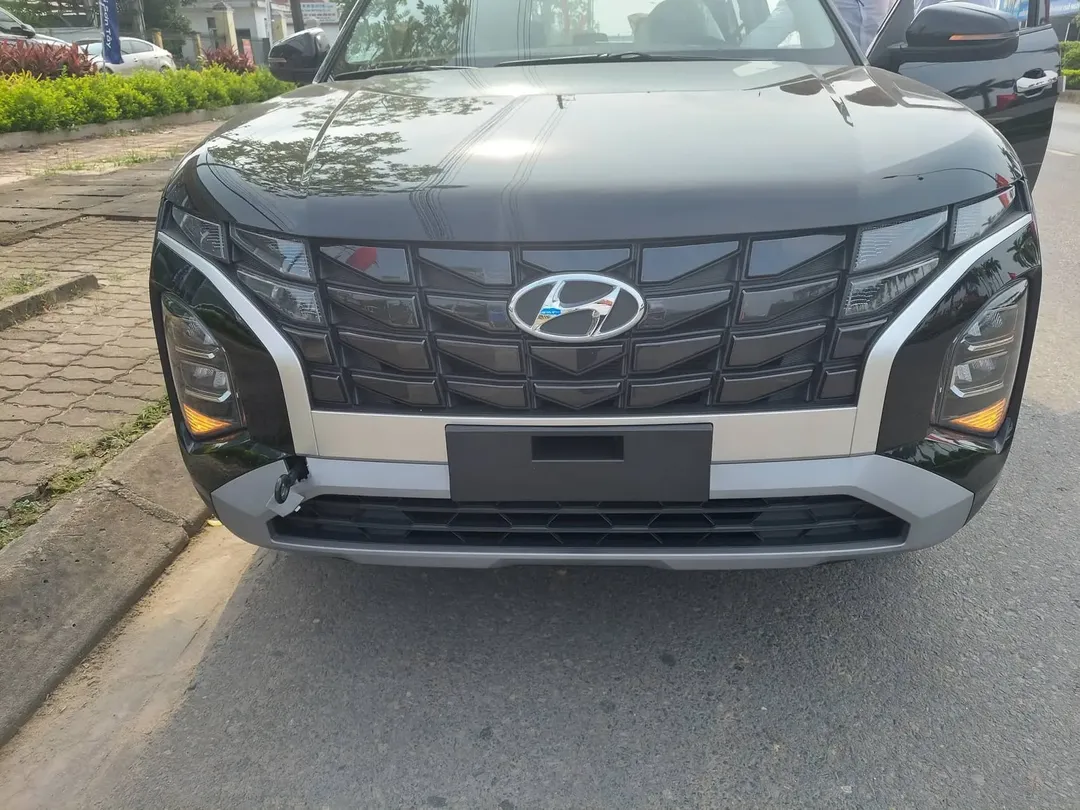 Hyundai Creta phiên bản cao cấp xuất hiện tại đại lý: Ngập tràn công nghệ