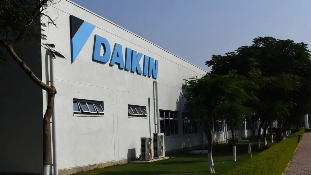 thumbnail - Tạm biệt link kiện của Trung Quốc ở trong điều hoà của Daikin! Tại sao Daikin lại làm vậy?