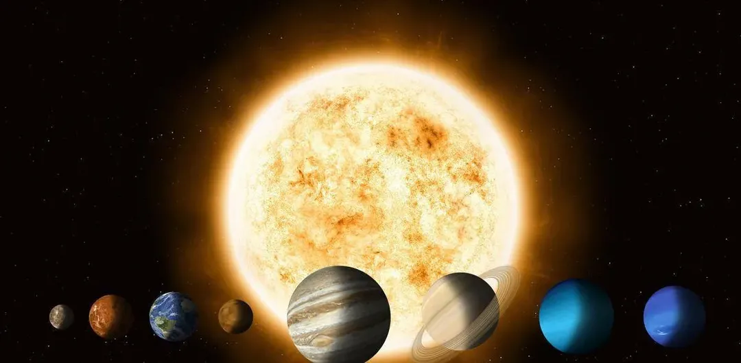 Tại sao Trái Đất nhận được ánh sáng Mặt Trời nhưng khoảng không giữa Trái Đất và Mặt Trời lại tối đen như mực?