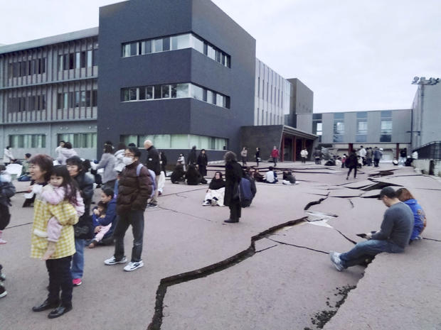 Động đất ngoài khơi Nhật Bản mạnh 7,6 độ richter, cảnh báo sóng thần đã được phát đi