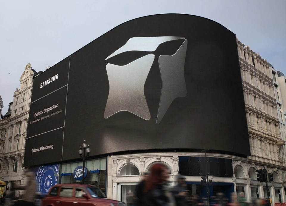 Khuấy động toàn cầu! Samsung dựng biển quảng cáo ở các thành phố lớn trên thế giới để hâm nóng dòng điện thoại di động Galaxy AI S24