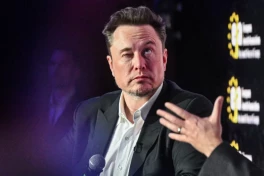 Elon Musk và SpaceX đang thực hiện một dự án bí mật cho Hoa Kỳ, Nga và Trung Quốc phản ứng
