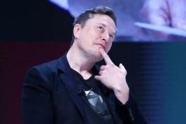 Nga tuyên bố Elon Musk xin tị nạn chính trị sau "khẩu chiến" với ông Trump, chuyên gia Ukraine nói "hoàn toàn vô lý"