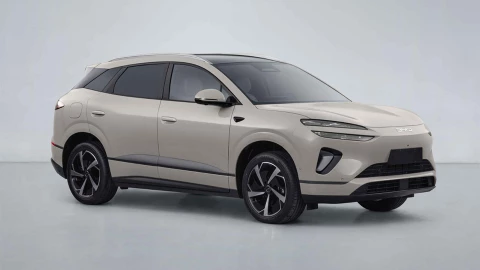 Sau Sealion 6, BYD "nặn" thêm phiên bản SUV cho dòng xe bán chạy nhất hãng