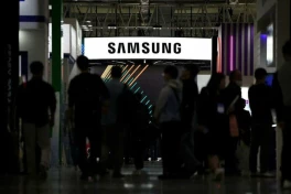 Google "dứt áo ra đi", ngừng hợp tác làm chip Tensor với Samsung: "Gã khổng lồ" Hàn Quốc sốc nặng, phải họp khẩn và điều tra nội bộ