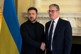 Zelensky bất ngờ tới Anh, ký thỏa thuận quốc phòng lớn