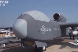 Trung Quốc phát triển “tàu mẹ” chở 100 drone có thể tấn công theo bầy đàn