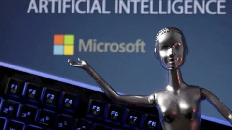 Microsoft bắt buộc nhân viên sử dụng AI trong công việc, đưa vào tiêu chí đánh giá năng lực