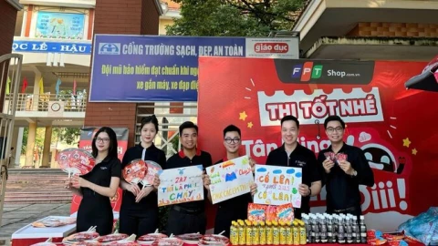 Hơn 400 điểm tiếp sức trên toàn quốc: FPT Shop lan tỏa sự tử tế mùa thi tốt nghiệp THPT 2025