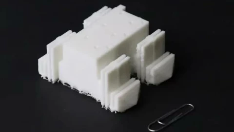 Robot tự bước đi sau khi được "in ngược" từ máy in 3D giá rẻ.