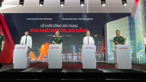 Khởi công Tòa nhà công nghệ cao Viettel trong ngày đầu tiên đi vào hoạt động của thành phố Đà Nẵng mới
