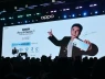 OPPO Reno14 Series ra mắt tại Việt Nam: Tích hợp sâu Google Gemini, camera AI 50MP, thiết kế đuôi cá đa sắc, đồng hành cùng Sơn Tùng M-TP