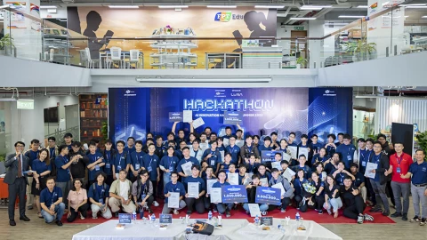 Luna Base AI đầu tư mạnh cho giáo dục, tung ra gói riêng cho sinh viên IT Việt Nam