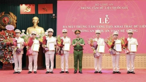Bộ Công an ra mắt Trung tâm sáng tạo, khai thác dữ liệu và Phòng An ninh, an toàn hệ thống