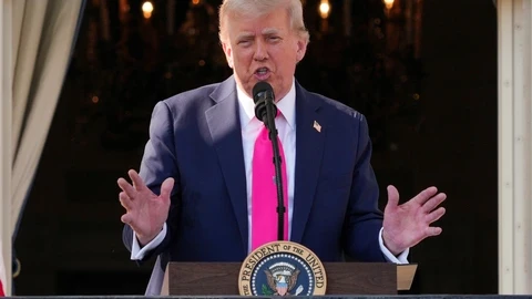 Trump áp thuế nặng lên Hàn Quốc, Nhật Bản và 12 quốc gia khác: Bước đi gây lo ngại toàn cầu