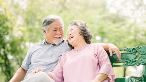 Số lần đi vệ sinh mỗi ngày có ảnh hưởng gì đến tuổi thọ?