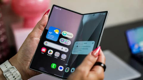 Samsung đã bán được bao nhiêu smartphone gập, chiếm thị phần thế nào?