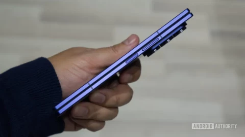 Samsung tiết lộ lý do Galaxy Z Fold 7 không thay đổi, chỉ bằng Fold 3 từ năm 2021