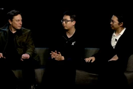 Grok 4 ra mắt, Elon Musk "nổ" đây là "AI thông minh nhất hành tinh," "giỏi hơn cả Tiến sĩ"
