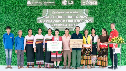 LG khởi động chương trình đại sứ Cộng đồng LG 2025 tại Vườn Quốc gia Bến En, tỉnh Thanh Hóa: Trồng Lim xanh, tặng nhà nuôi ong cho người dân
