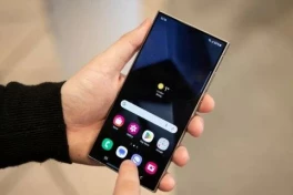 Điện thoại Samsung sắp có tính năng cảnh báo khi ứng dụng "nghe lén" hoặc "nhìn trộm"