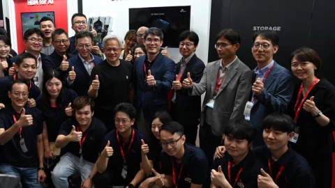 Không phải Samsung, đây là cổ phiếu hot nhất lúc này ở Hàn Quốc, nhiều người tiếc hùi hụi vì đã bán ra quá sớm