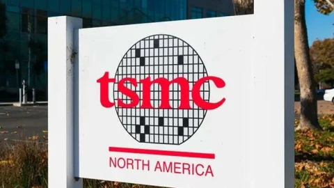 Bài toán khó của TSMC: Đầu tư 100 tỷ USD vào Mỹ nhưng vẫn có thể bị áp thuế.