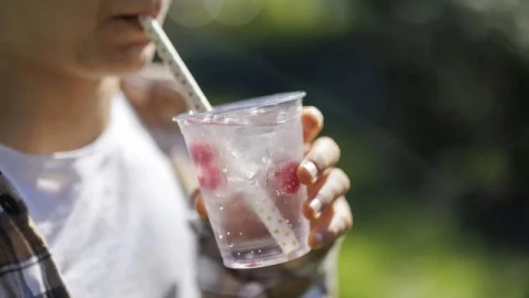 3 thói quen buổi sáng "đầu độc" dạ dày, cực hại đường ruột