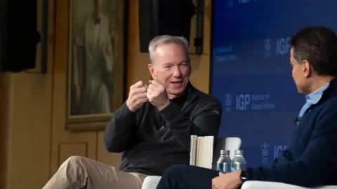 Cựu CEO Google: Đây là cách nhận biết bong bóng công nghệ