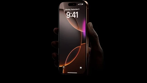 Màn hình iPhone 17 sẽ có 2 thay đổi lớn khiến bạn "mắt tròn mắt dẹt"