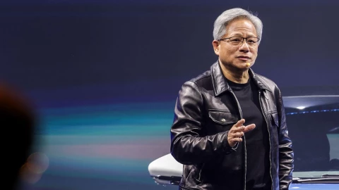 Nếu là sinh viên thời nay, Jensen Huang sẽ học gì? Ngành học hot được hé lộ!