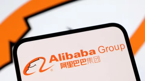 Alibaba tung ra mô hình viết code AI nguồn mở, tự tin "xịn" nhất Trung Quốc