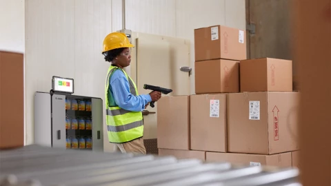 Armstrong Asia dùng giải pháp kho hàng của Zebra Technologies nâng hiệu quả vận hành