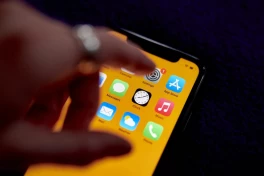 Israel hack iPhone của Iran để do thám nhưng bị Apple phá đám