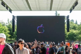 Apple Intelligence là gì? Nó có phải là ChatGPT?