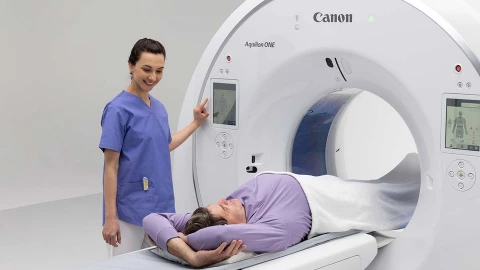 Canon tuyên bố "Chẳng có lý do gì mà các nhà sản xuất Âu Mỹ làm được, còn Nhật Bản thì không!”