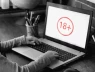 Internet bắt đầu trào lưu kiểm tra độ tuổi