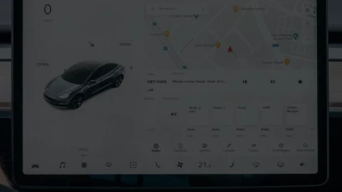 Tesla Model Y bị tiếng kêu cột lái: Người dùng TikTok chia sẻ trải nghiệm khó hiểu