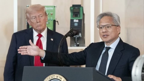 Ông Trump tiết lộ từng không biết Vvidia là gì và muốn chia nhỏ công ty này