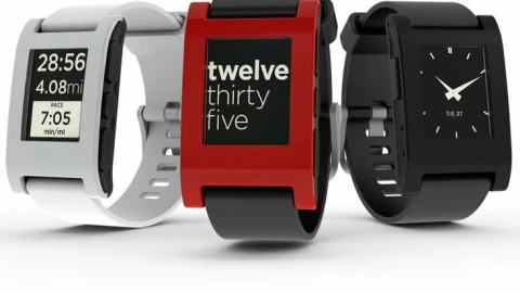 Hành trình hồi sinh của một huyền thoại: Pebble lấy lại được tên thương hiệu