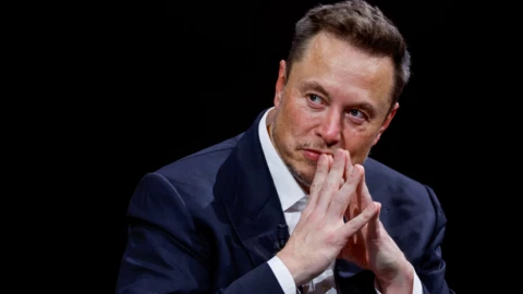 Tỷ phú Elon Musk dang tay "cứu" Samsung