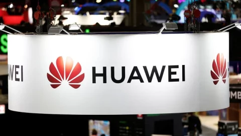 Huawei trình làng “quái vật AI” CloudMatrix 384, được ví như đối thủ đáng gờm của Nvidia