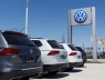 Volkswagen vượt Tesla trong cuộc đua xe điện tại châu Âu: Lý do đằng sau cú lội ngược dòng