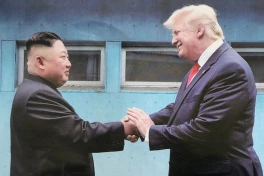 Triều Tiên "chỉ thẳng mặt" Trump: Chấp nhận trật tự hạt nhân mới đi