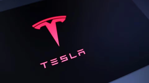 Tesla vừa ký hợp đồng nhiều tỷ đô với hãng Hàn Quốc thứ hai, giảm lệ thuộc vào Trung Quốc